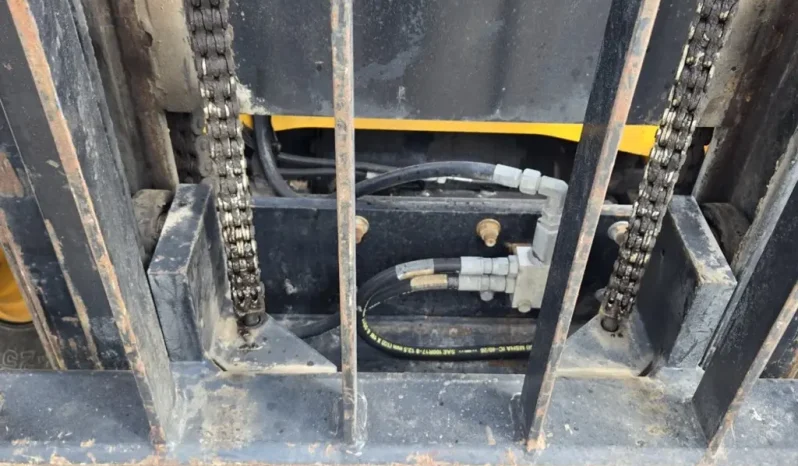 
								2017 JCB 930-4 Rough Terrain Forklift full									