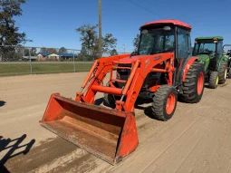 
										2012 Kubota L4240 Tractor with Loader full									