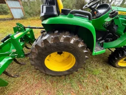 
										2020 John Deere 3032E Tractor, Loader, Box Blade full									