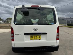 
										2019 Toyota Hiace LWB Petrol full									