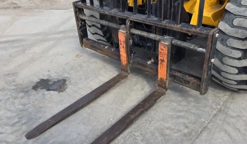 
								2017 JCB 930-4 Rough Terrain Forklift full									