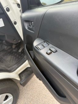 
										2017 Toyota Hiace LWB Auto full									