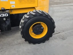 
										2017 JCB 930-4 Rough Terrain Forklift full									